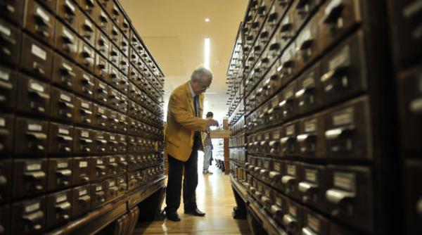 gluma biblioteca lance armstrong