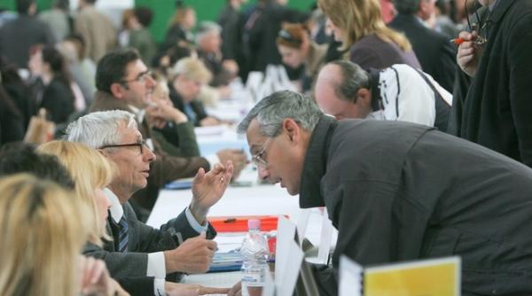 locuri de munca genpact i toyota printre angajatori