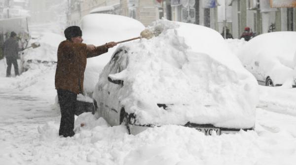 circulatie oprita ninsoare viscol