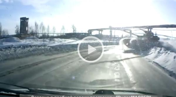 n ai sa ghicesti nciodata ce iti poate taia calea pe soselele din rusia video fabulos