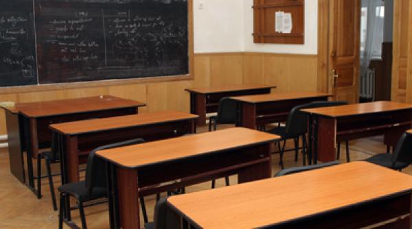 clasa a ix a la liceu sau la gimnaziu