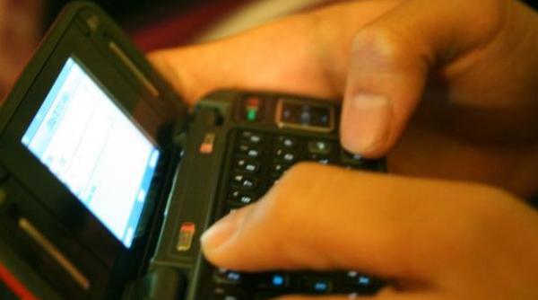 sms ul care o poate trimite 10 ani dupa gratii ce mesaj i a trimis o profesoara unui elev de 15 ani