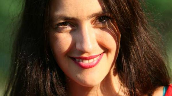 rona hartner sunt rasfatata de viata