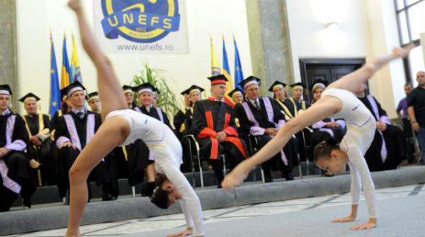 ploua in sala de un milion de euro de la izvorani bellu cei care au pus acoperisul vin din sahara