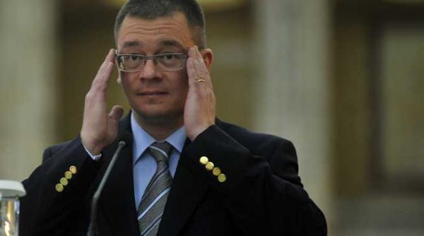 ungureanu banii inapoi