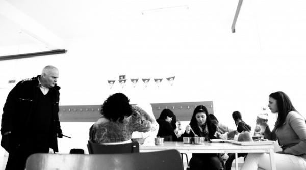 minore dependenta droguri jaf furt