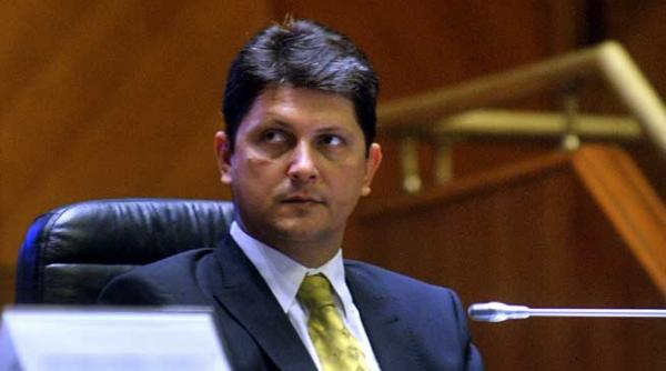 corlatean i a facut loc nasului in suflet