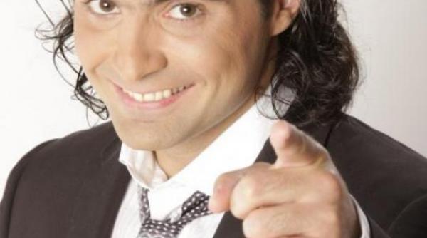 pepe face pe shakira in sezonuol trei din te cunosc de undeva