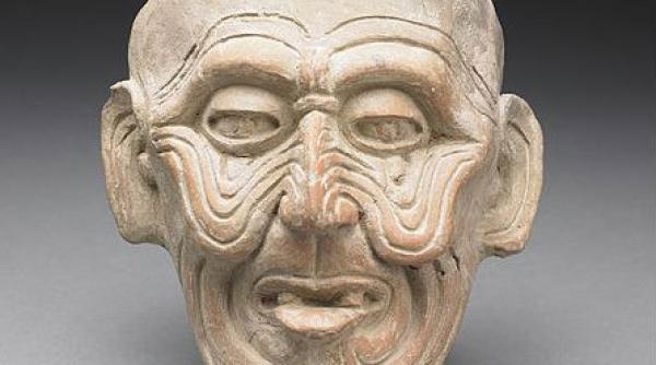 statuie piramida mexic