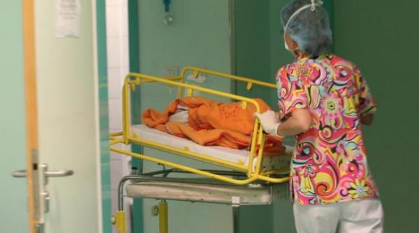 uluitor ce au descoperit medicii in abdomenul unui bebelus nu ne asteptam la asta