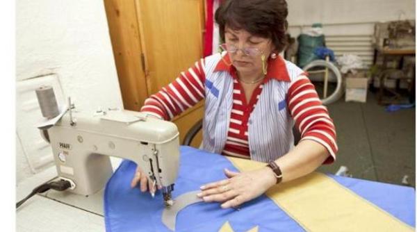 scandalul diplomatic romano ungar a inflorit comertul cu steaguri secuiesti