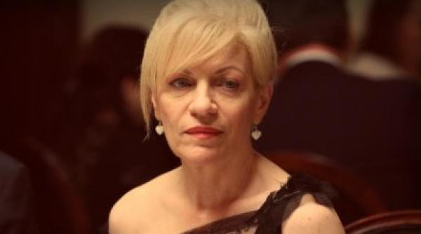 critic de film despre luminita gheorghiu daca din punctul de vedere al filmelor au fost putine de calitate actritele au stralucit