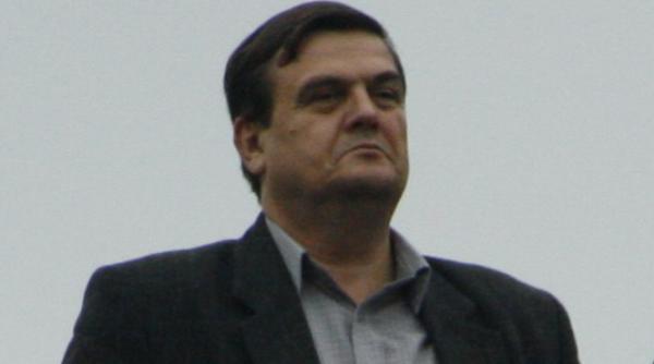 clubul lui condescu executat silit