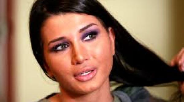 ce varsta are nepotelul lui basescu