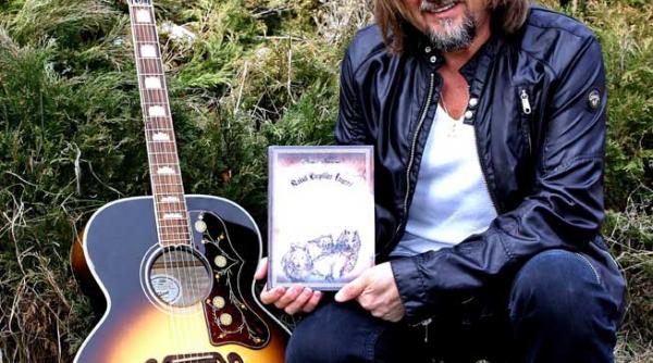 raiul lupilor ingeri se lanseaza la aida pub