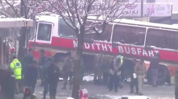 atac talibani sectie politie 17 morti