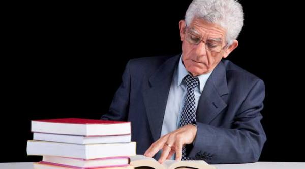 aveti peste 60 de ani ia mergeti la scoala recalificati va