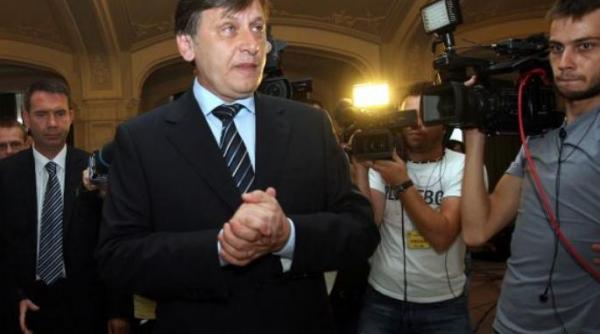crin antonescu respectam decizia ccr dar parlamentarii nu sunt functionari publici