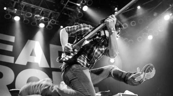 enter shikari din marea britanie vine la b estfest