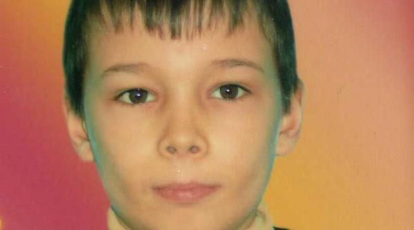 tinut in viata de transfuzii catalin a fost nevoit sa stea 12 ore pe zi cu un ac in burta