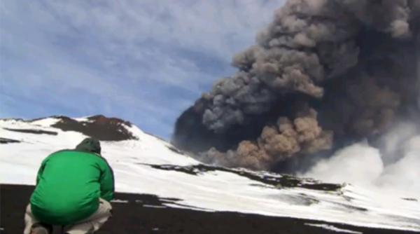 video etna a erupt printr un nou crater