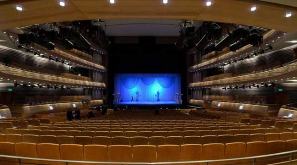 mariinsky ii si disputele in orasul de pe neva la sankt petersburg se deschide un nou mare teatru liric
