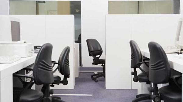 vosganian numarul bugetarilor trebuie redus dar create alte locuri de munca