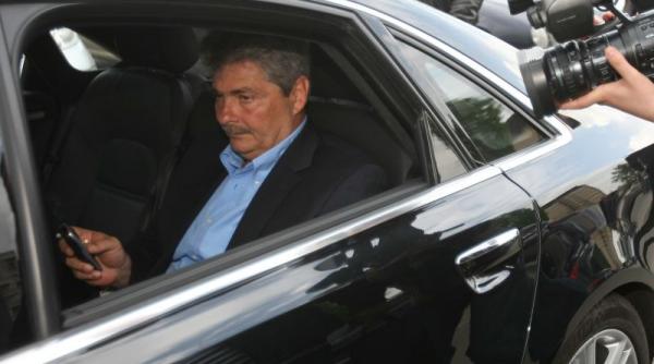 vintu ironic catre judecatori respingeti cererea de eliberare altfel va vor lua procurorii la intrebari