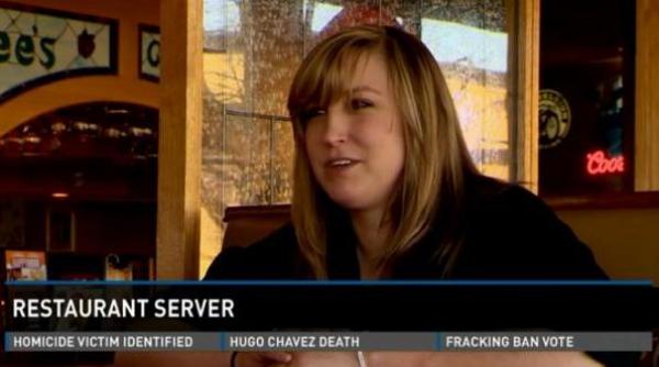 nu ma puteam opri din tremurat ce a descoperit o chelnerita in actele de identitate ale unei cliente video