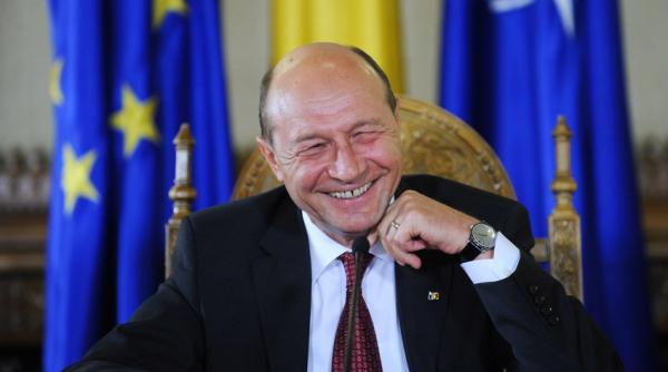 traian basescu mesaj de ziua femeii ce le transmite presedintele tuturor femeilor de 8 martie