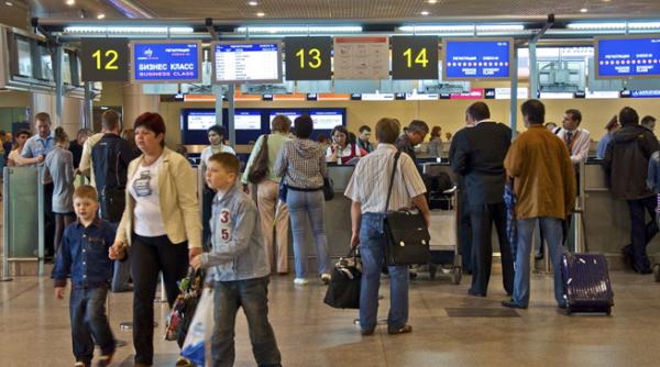 26 000 de diamante gasite asupra unui rus in aeroportul international din moscova