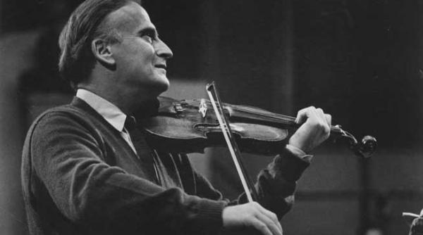 yehudi menuhin aproape roman