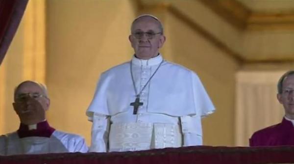 papa francisc operatie plaman