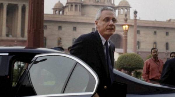 stare de alerta pe aeroporturile din india ambasadorul italiei impiedicat sa paraseasca tara