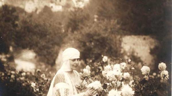 o persoana de fire aleasa