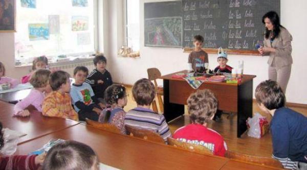 clasa pregatitoare va putea fi organizata si in gradinite vezi metodologia si calendarul inscrierilor pentru anul scolar urmator