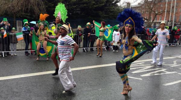 sarbatoarea verde a irlandei saint patrick s day in dublin