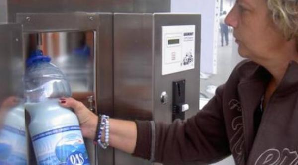 sute de dozatoare de lapte din capitala puse sub sechestru de catre ansvsa laptele ar putea fi contaminat cu aflatoxina