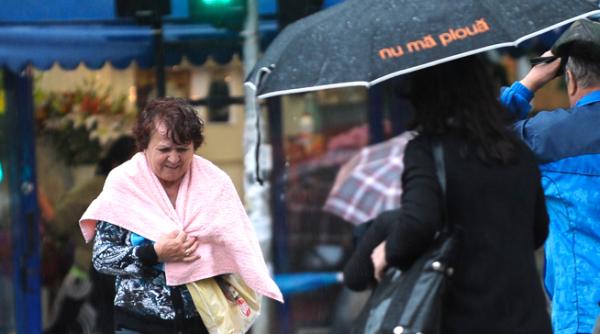 informare meteo va ploua intens in urmatoarele 24 de ore
