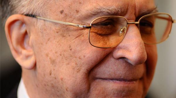 ion iliescu orice proiect de modificare a constitutiei nu trebuie sa se reduca la parerea unei singure persoane