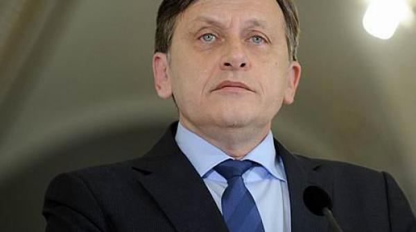 antonescu lui basescu trebuie sa i limitam constitutional prerogativele pre edintele dovedeste instabilitate si labilitate emotionala