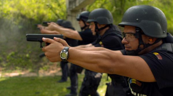 discovery maraton politisti de elita de ziua politiei