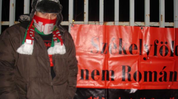 extremistul csibi barna a facut galerie ungariei la budapesta tinutul secuiesc nu apartine romaniei video