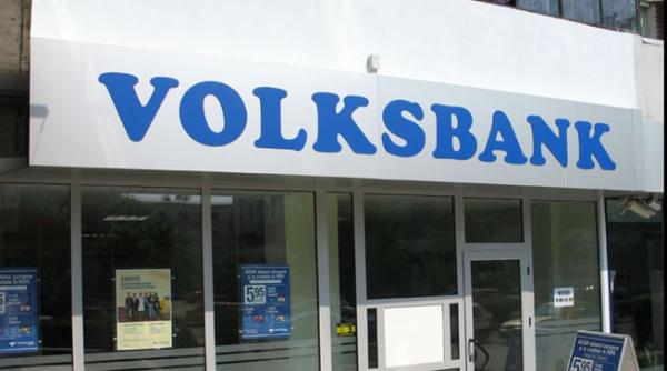 volksbank romania are provizioane de 657 milioane de euro dar adunand si restantele sub 90 de zile se ajunge la 1 2 miliarde de eur