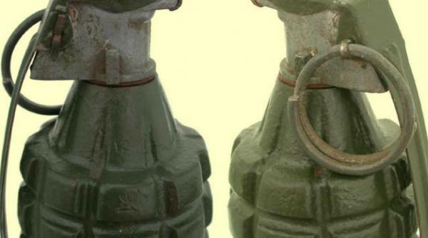 un bacauan a descoperit 24 de grenade ofensive