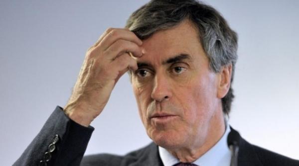 e groasa elvetienii sustin ca ministrul francez cahuzac a incercat sa plaseze 15 milioane de euro in elvetia