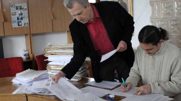 copiii scriu tot mai multe povesti pentru concursul de la bojdeuca