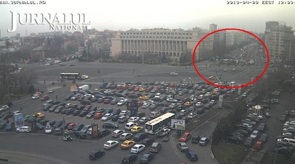 angajati protest oltchim arpechim piata victoriei