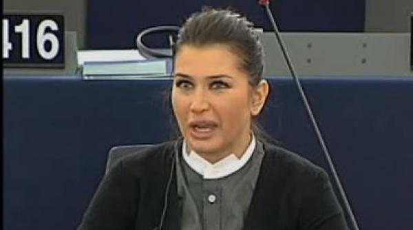 elena basescu anunta ca s a linistit dupa anuntul ralucai turcan