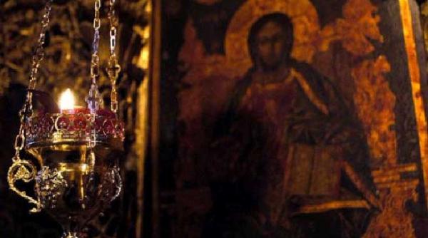 minune muntele athos candela